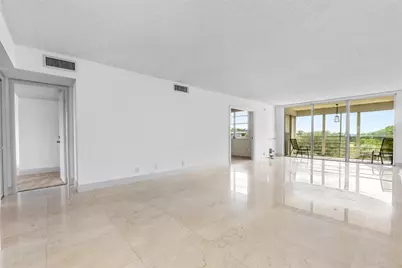 535 Oaks Drive #508, Pompano Beach, FL 33069 - Photo 19