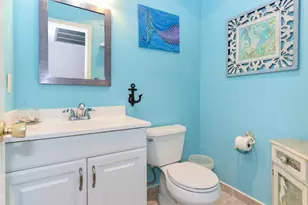 298 SW 6th St, Boca Raton, FL 33432 - Photo 5