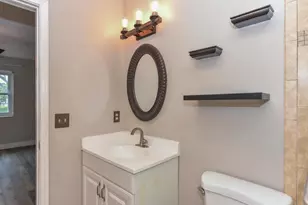 298 SW 6th St, Boca Raton, FL 33432 - Photo 21