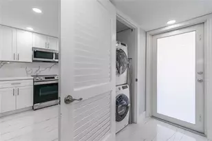 361 S Hollybrook Dr, Pembroke Pines, FL 33025 - Photo 5