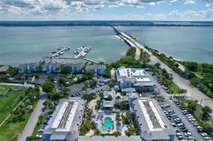 40 NE Plantation Rd, Stuart, FL 34996 - Photo 9