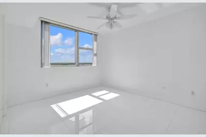 2641 N Flamingo Road #1608N, Sunrise, FL 33323 - Photo 9