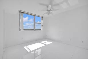 2641 N Flamingo Rd, Sunrise, FL 33323 - Photo 9