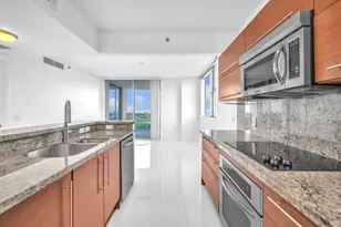 2641 N Flamingo Rd, Sunrise, FL 33323 - Photo 1