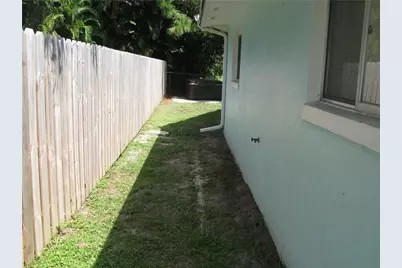 3700 Bay Street, Micco, FL 32976 - Photo 33