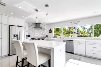 2948 NE 35th Court, Pompano Beach, FL 33064 - Photo 9