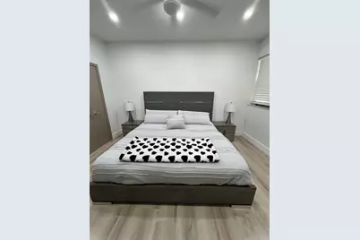 2331 NW 96th Terrace #17H, Hollywood, FL 33024 - Photo 11