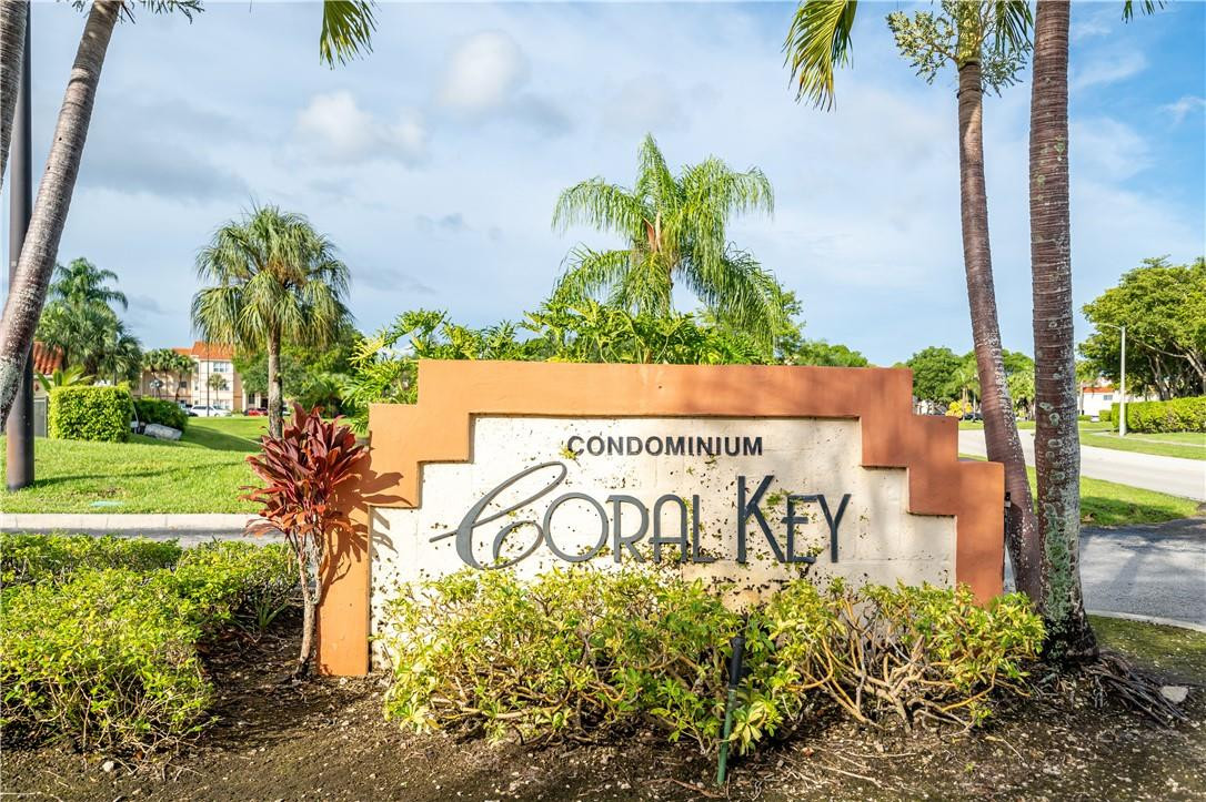 3350 Pinewalk Dr Unit #1424 - 3350 Pinewalk Dr Unit #1424, Pompano Beach, FL 33063 Luxury Property | Jose Angel Pina