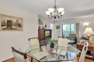 2748 NW 104th Ave, Sunrise, FL 33322 - Photo 13