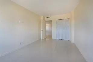 2555 NE 11 Unit, Fort Lauderdale, FL 33304 - Photo 9