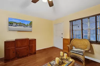 1231 SE 1st Street #5, Fort Lauderdale, FL 33301 - Photo 3