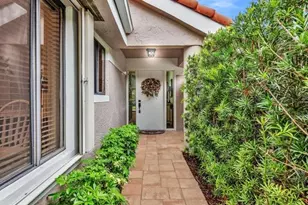 1878 NW 93rd Terrace, Plantation, FL 33322 - Photo 5