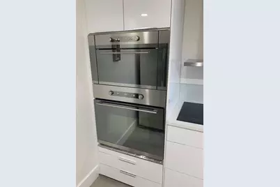 1000 Parkview Drive #319, Hallandale Beach, FL 33009 - Photo 7