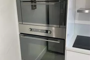 1000 Parkview Dr, Hallandale Beach, FL 33009 - Photo 7