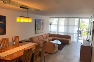 1000 Parkview Dr, Hallandale Beach, FL 33009 - Photo 9