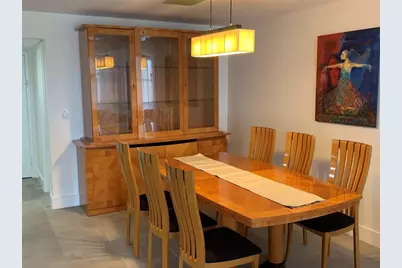 1000 Parkview Drive #319, Hallandale Beach, FL 33009 - Photo 3