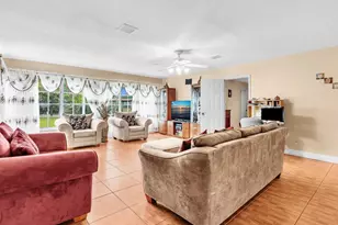 4220 NW 49th Ave, Lauderdale Lakes, FL 33319 - Photo 23