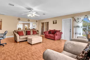 4220 NW 49th Ave, Lauderdale Lakes, FL 33319 - Photo 29