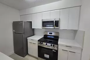 1241 SW 46th Ave, Pompano Beach, FL 33069 - Photo 3