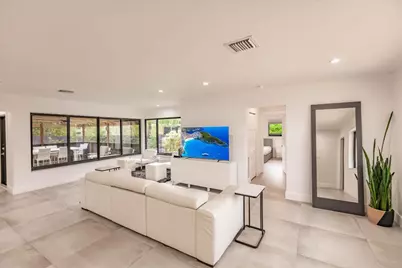 1900 Bayview Drive, Fort Lauderdale, FL 33305 - Photo 21