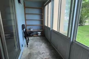 9141 Sunrise Lakes Blvd, Sunrise, FL 33322 - Photo 13