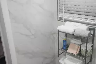 2202 NE 36th St, Lighthouse Point, FL 33064 - Photo 31