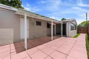 2071 NE 180th St, North Miami Beach, FL 33162 - Photo 29