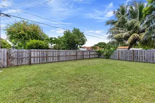 2071 NE 180th St, North Miami Beach, FL 33162 - Photo 31