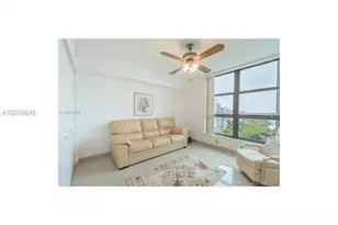 3530 Mystic Pointe Dr, Aventura, FL 33180 - Photo 11