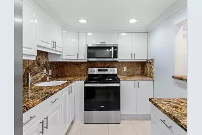 1084 Harwood F #1084, Deerfield Beach, FL 33442 - Photo 1