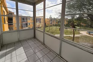 4334 NW 9th Ave, Deerfield Beach, FL 33064 - Photo 11