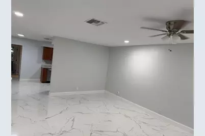 3809 NW 78th Terrace #A, Coral Springs, FL 33065 - Photo 3