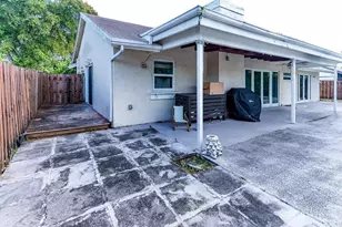 5449 NW 56th Ct, Tamarac, FL 33319 - Photo 15