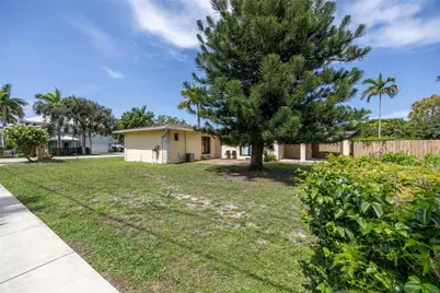 904 SE 11th Court, Fort Lauderdale, FL 33316 - Photo 9