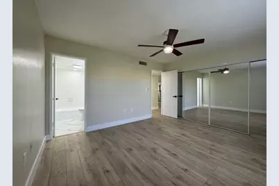 809 W Oakland Park Boulevard #J10, Fort Lauderdale, FL 33311 - Photo 9