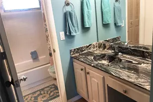 6161 NW 57th Ct, Tamarac, FL 33319 - Photo 11