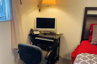 800 NE 195th St, Miami, FL 33179 - Photo 45