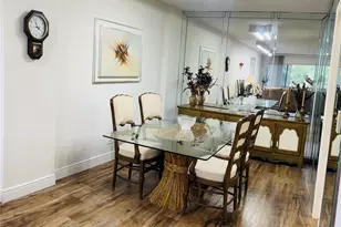 800 NE 195th St, Miami, FL 33179 - Photo 21