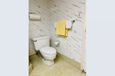 800 NE 195th Street #307, Miami, FL 33179 - Photo 43