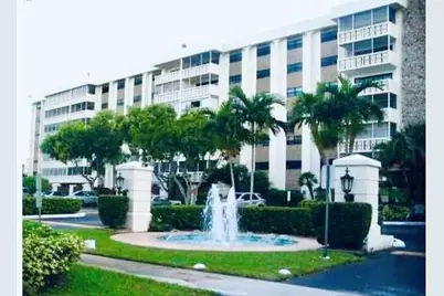 800 NE 195th Street #307, Miami, FL 33179 - Photo 1