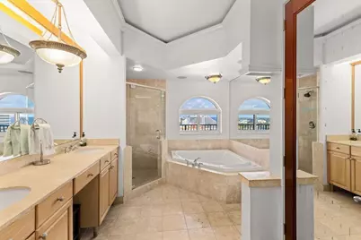 100 S Birch Road #2705, Fort Lauderdale, FL 33316 - Photo 13