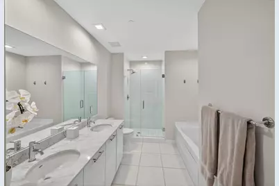 950 Brickell Bay Drive #5205, Miami, FL 33131 - Photo 13