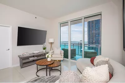 950 Brickell Bay Drive #5205, Miami, FL 33131 - Photo 5