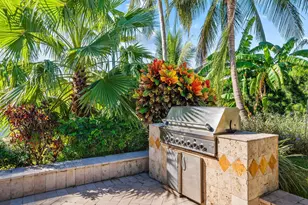 2612 Grace Dr, Fort Lauderdale, FL 33316 - Photo 17