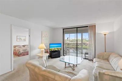 900 Colony Point Circle #511, Pembroke Pines, FL 33026 - Photo 3