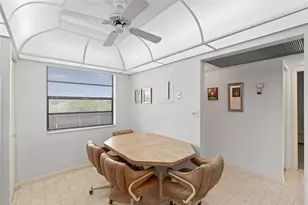 900 Colony Point Cir, Pembroke Pines, FL 33026 - Photo 7