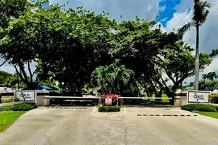 260 NW 67th St, Boca Raton, FL 33487 - Photo 47