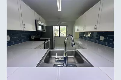 7673 Tahiti Lane #105, Lake Worth, FL 33467 - Photo 39