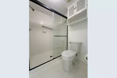 7673 Tahiti Lane #105, Lake Worth, FL 33467 - Photo 9