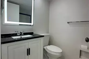 7673 Tahiti Ln, Lake Worth, FL 33467 - Photo 13